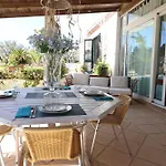 Patrizia Mediterranean Charm & Deluxe Comfort In Sleeps 6 Wifi & Ac *