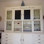 Villa Patrizia Mediterranean Charm & Deluxe Comfort In Sleeps 6 Wifi & Ac *