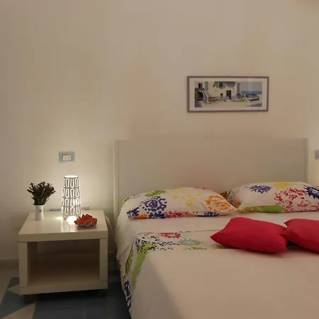 Patrizia Mediterranean Charm & Deluxe Comfort In Sleeps 6 Wifi & Ac * אוטרנטו