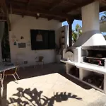 Patrizia Mediterranean Charm & Deluxe Comfort In Sleeps 6 Wifi & Ac Otranto