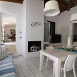 Patrizia Mediterranean Charm & Deluxe Comfort In Sleeps 6 Wifi & Ac Otranto