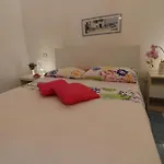 Patrizia Mediterranean Charm & Deluxe Comfort In Sleeps 6 Wifi & Ac Villa *