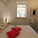 Patrizia Mediterranean Charm & Deluxe Comfort In Sleeps 6 Wifi & Ac Villa *
