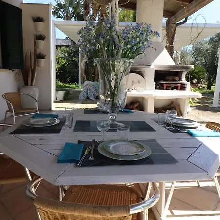 Patrizia Mediterranean Charm & Deluxe Comfort In Sleeps 6 Wifi & Ac *
