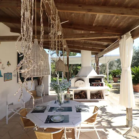 Patrizia Mediterranean Charm & Deluxe Comfort In Sleeps 6 Wifi & Ac
