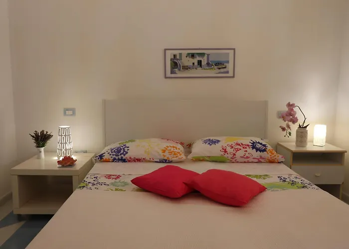 Patrizia Mediterranean Charm & Deluxe Comfort In Sleeps 6 Wifi & Ac Villa Otranto