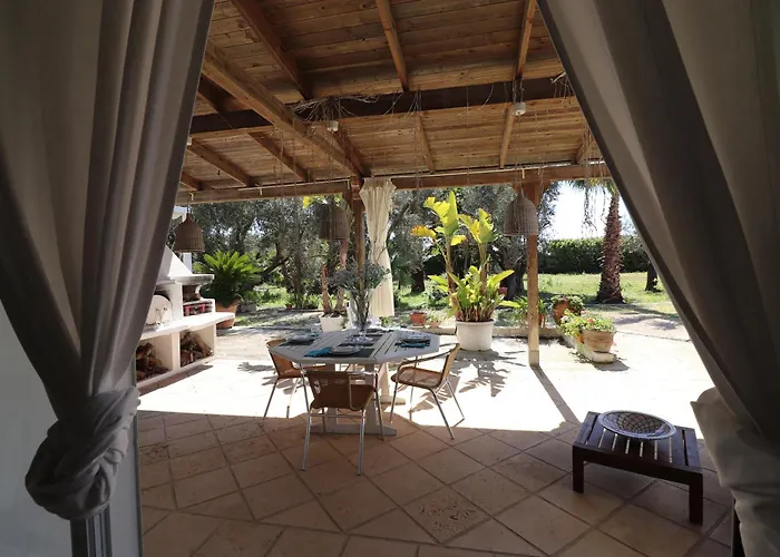 Patrizia Mediterranean Charm & Deluxe Comfort In Sleeps 6 Wifi & Ac * Otranto