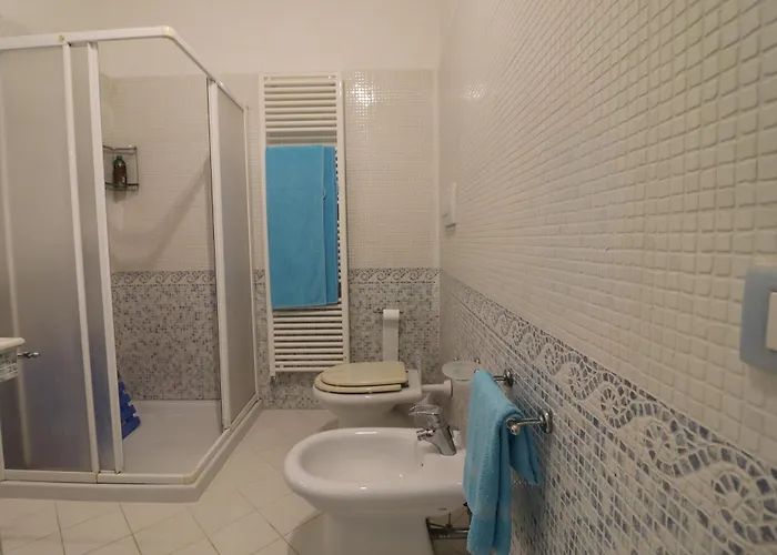 Villa Patrizia Mediterranean Charm & Deluxe Comfort In Sleeps 6 Wifi & Ac